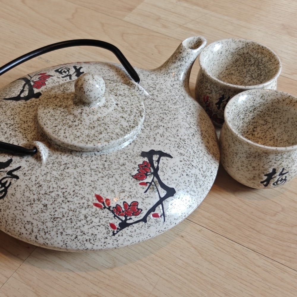 Japanese Style Teapot & 2 Cups with Speckled Glaze and Red Plum Blossom Design.